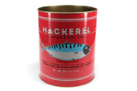 Groot blik rood l makreel | 24 cm hoog